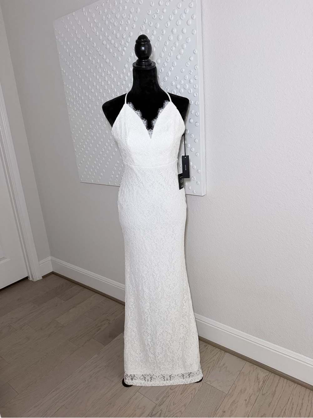 Lulu's White Lace Maxi Dress